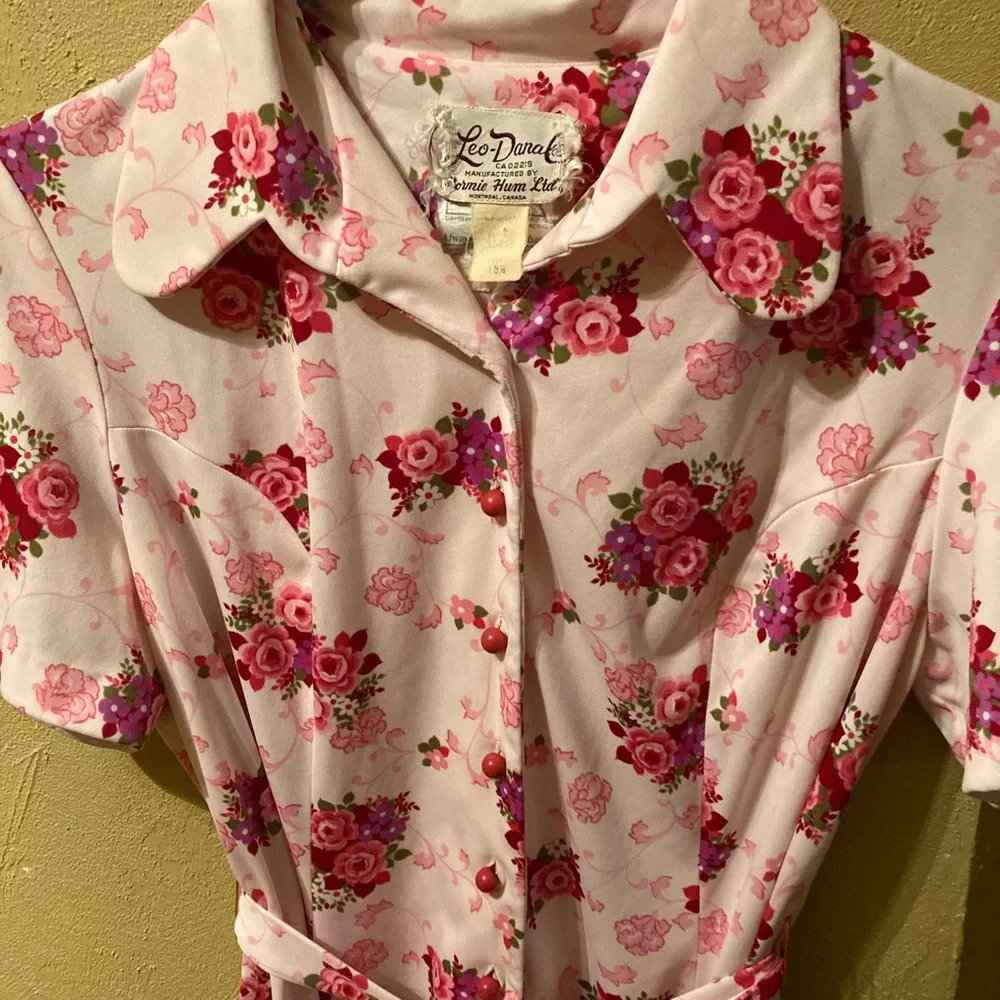 Vintage 70s Floral Dress - Picture 2 of 16